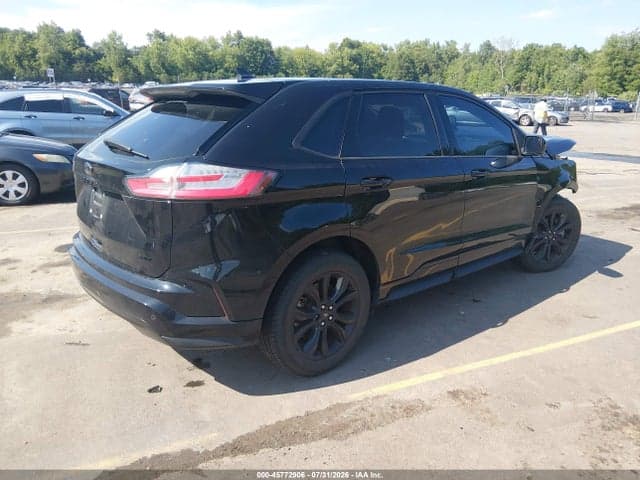 2022 FORD EDGE SE 4