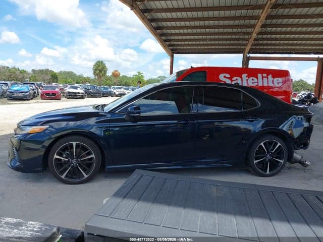 2020 TOYOTA CAMRY XSE 15