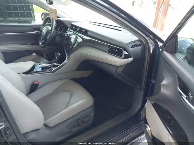 2020 TOYOTA CAMRY XSE 5