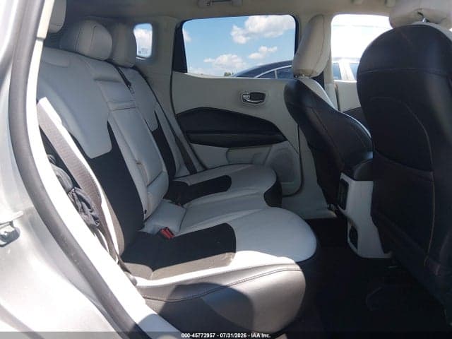 2019 JEEP COMPASS SUN AND WHEEL FWD 8