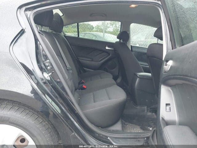 2018 KIA FORTE LX 8