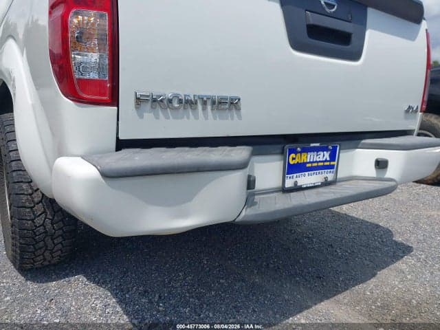 2017 NISSAN FRONTIER S 18