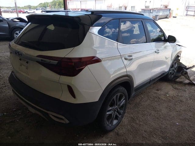 2022 KIA SELTOS S 4