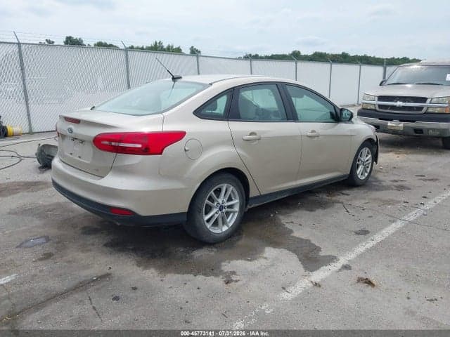 2017 FORD FOCUS SE 4