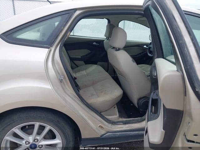 2017 FORD FOCUS SE 8