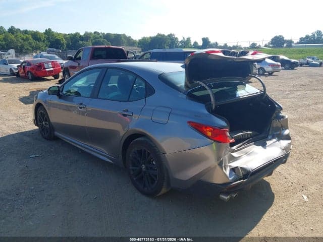 2025 TOYOTA CAMRY SE 3