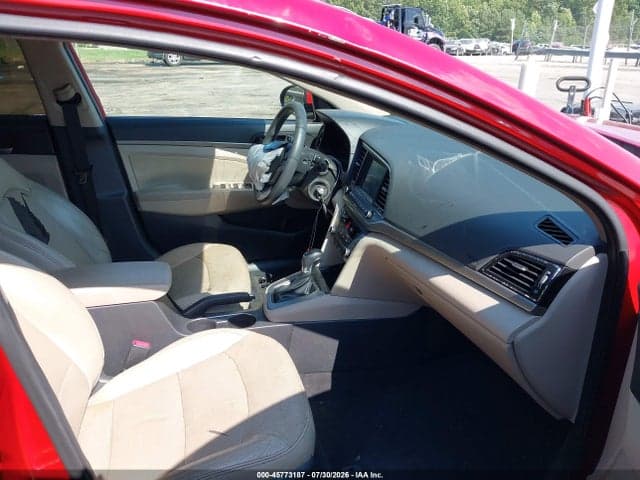 2018 HYUNDAI ELANTRA SEL 5