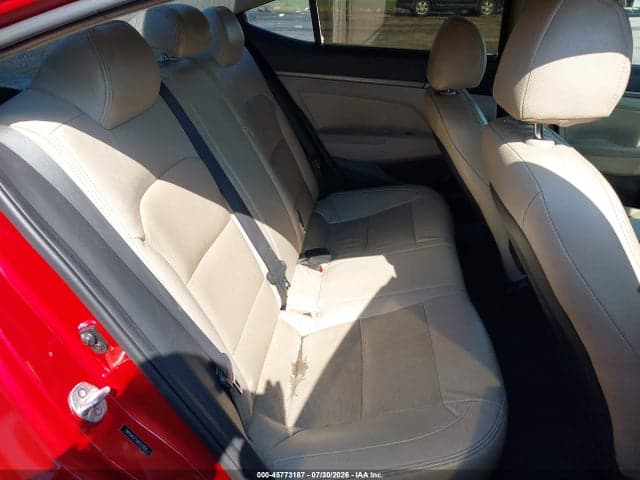 2018 HYUNDAI ELANTRA SEL 8