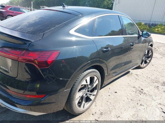 2021 AUDI E-TRON SPORTBACK PREMIUM PLUS QUATTRO 4