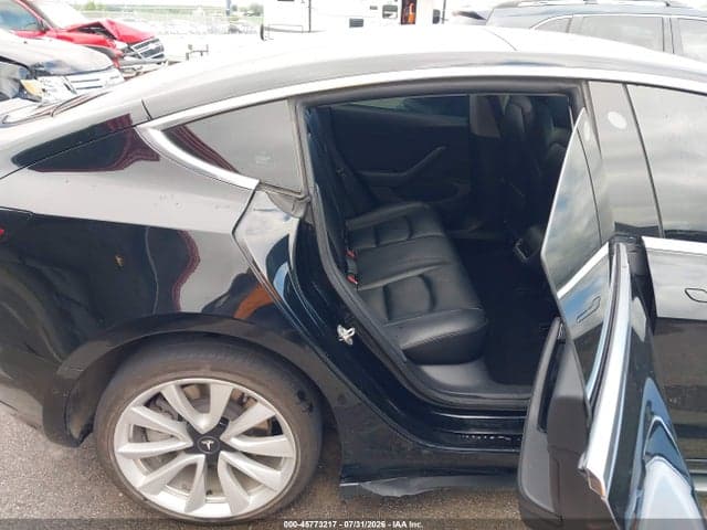 2019 TESLA MODEL 3 LONG RANGE/PERFORMANCE 8