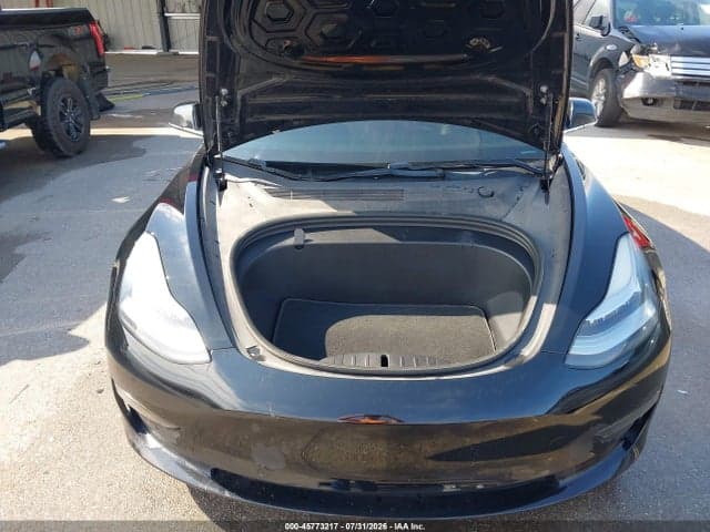 2019 TESLA MODEL 3 LONG RANGE/PERFORMANCE 10