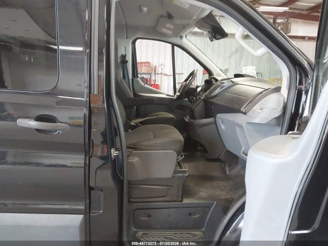 2018 FORD TRANSIT-350 XL 5