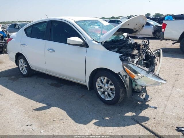 2017 NISSAN VERSA 1.6 SV 1