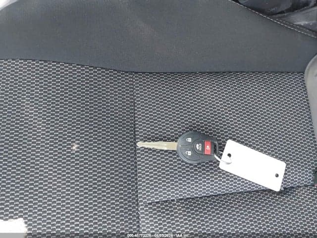 2017 NISSAN VERSA 1.6 SV 11