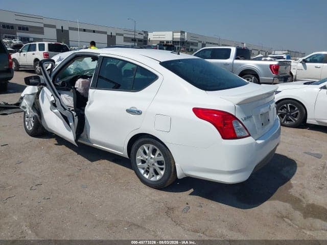 2017 NISSAN VERSA 1.6 SV 3