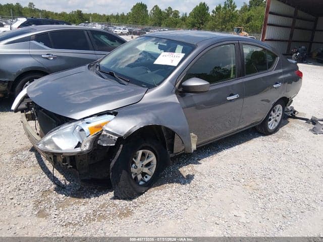 2018 NISSAN VERSA 1.6 SV 2