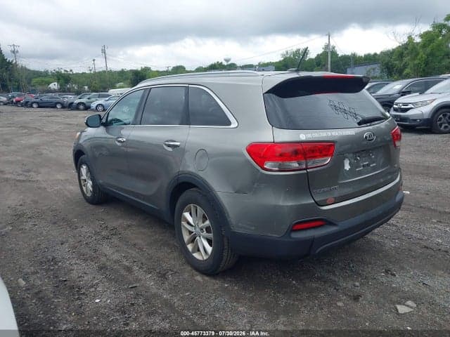 2017 KIA SORENTO 2.4L LX 3