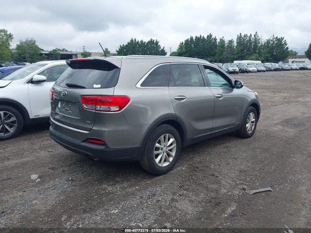 2017 KIA SORENTO 2.4L LX 4