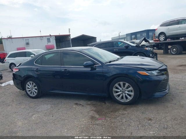 2020 TOYOTA CAMRY LE 14