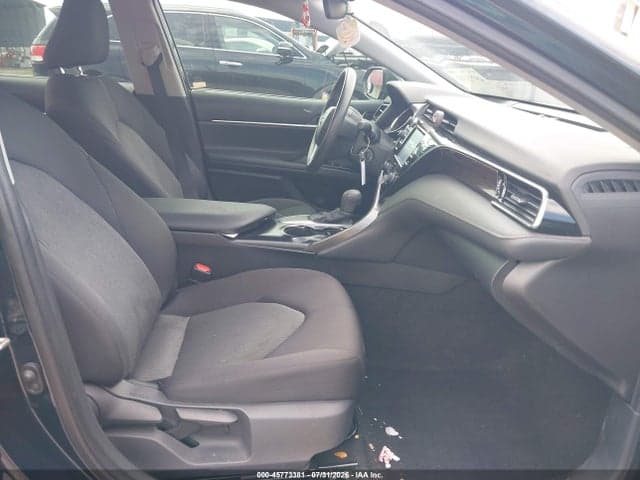 2020 TOYOTA CAMRY LE 5
