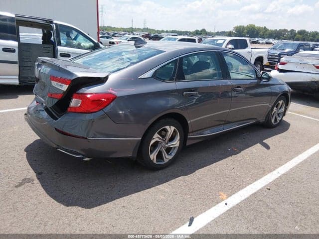 2018 HONDA ACCORD EX-L 4