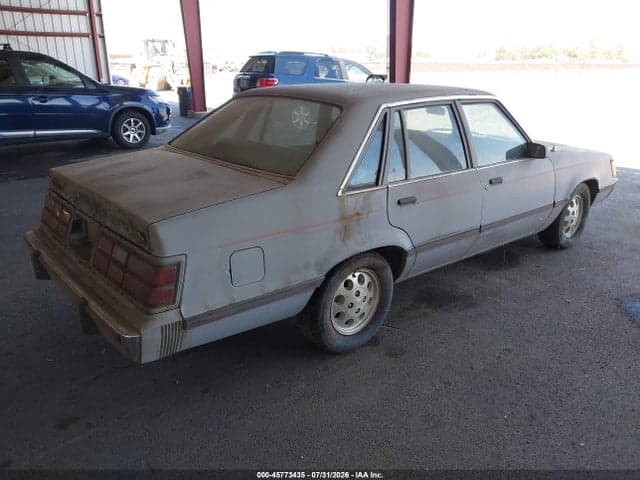 1985 FORD LTD 4