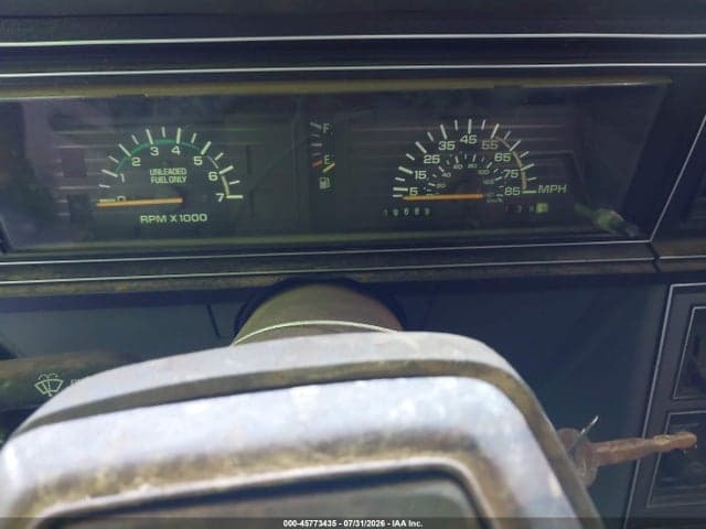1985 FORD LTD 7