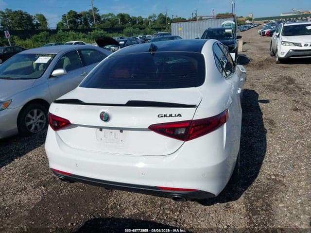 2020 ALFA ROMEO GIULIA TI AWD 16