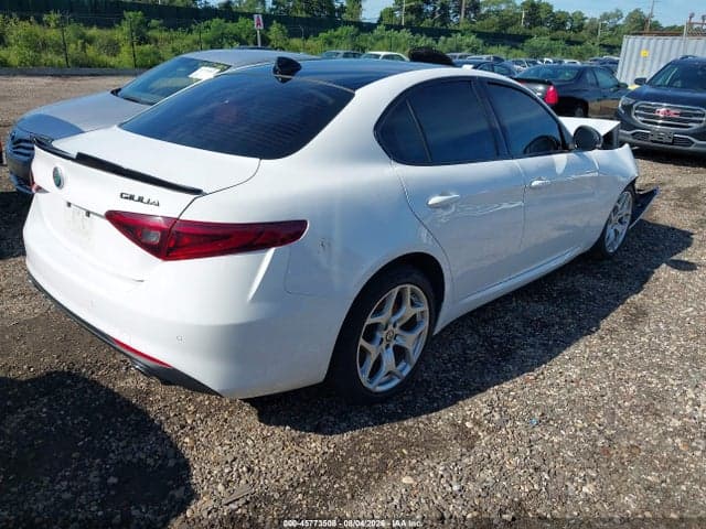 2020 ALFA ROMEO GIULIA TI AWD 4