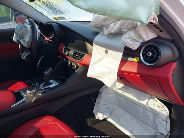 2020 ALFA ROMEO GIULIA TI AWD 5