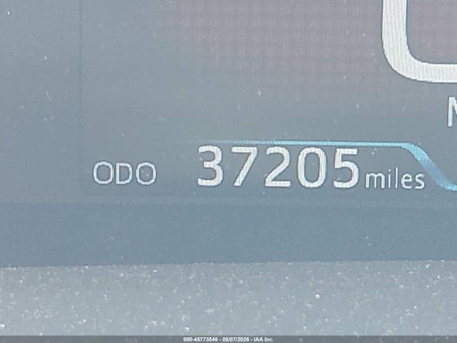 2021 TOYOTA PRIUS LIMITED 15