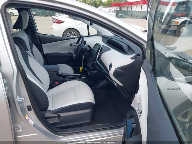2021 TOYOTA PRIUS LIMITED 5