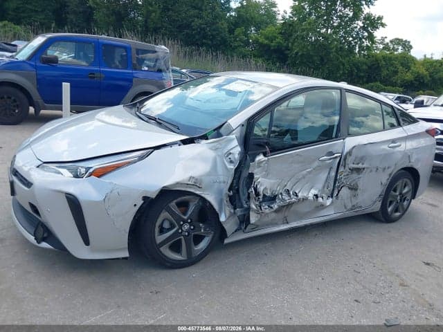 2021 TOYOTA PRIUS LIMITED 6