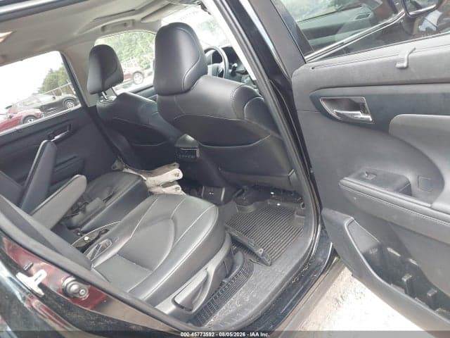 2021 TOYOTA HIGHLANDER HYBRID XLE 8