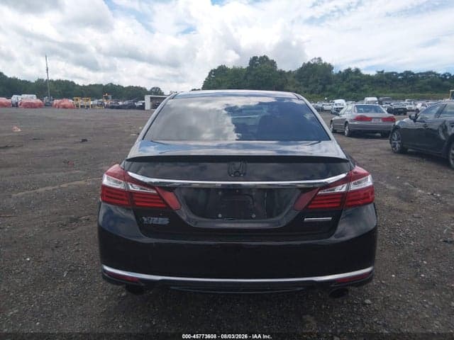 2017 HONDA ACCORD SPORT SE 16