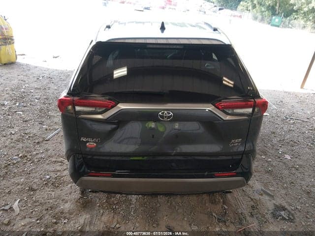 2025 TOYOTA RAV4 HYBRID XSE 16
