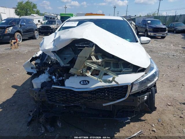 2017 KIA FORTE S 11