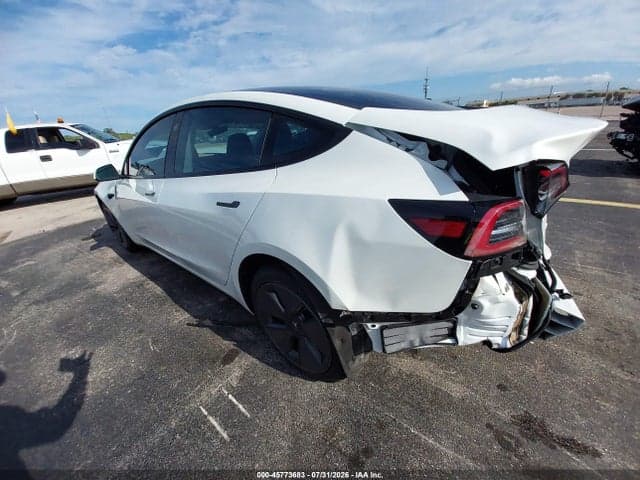 2023 TESLA MODEL 3 REAR-WHEEL DRIVE 3