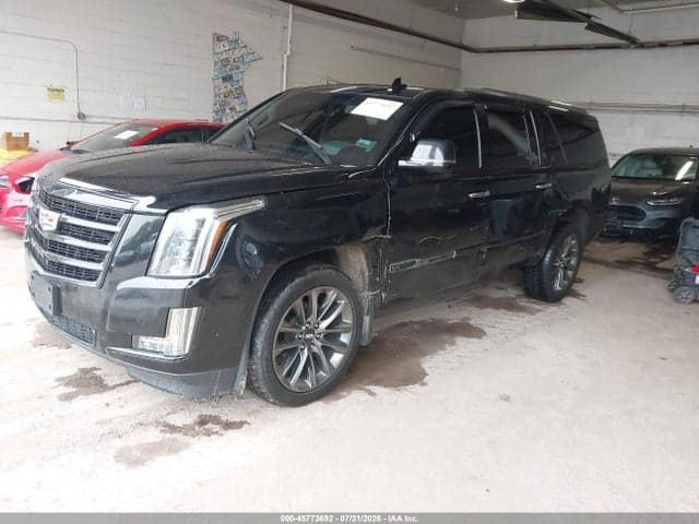 2019 CADILLAC ESCALADE ESV LUXURY 2