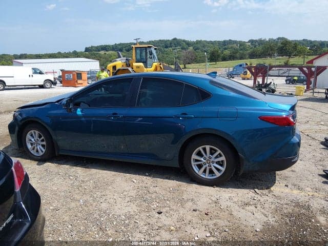 2025 TOYOTA CAMRY LE 14