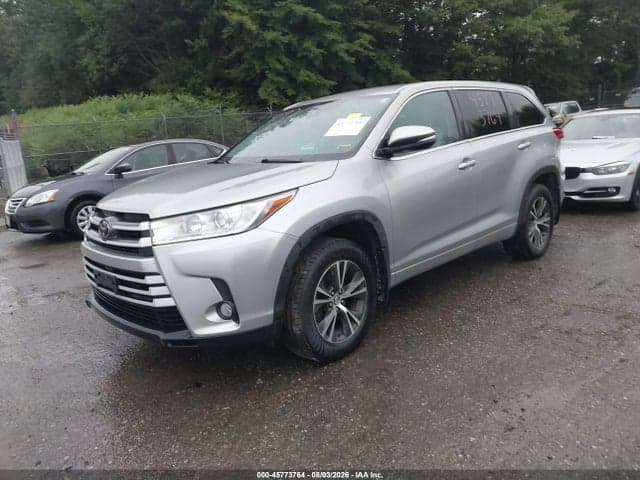 2017 TOYOTA HIGHLANDER LE PLUS 2