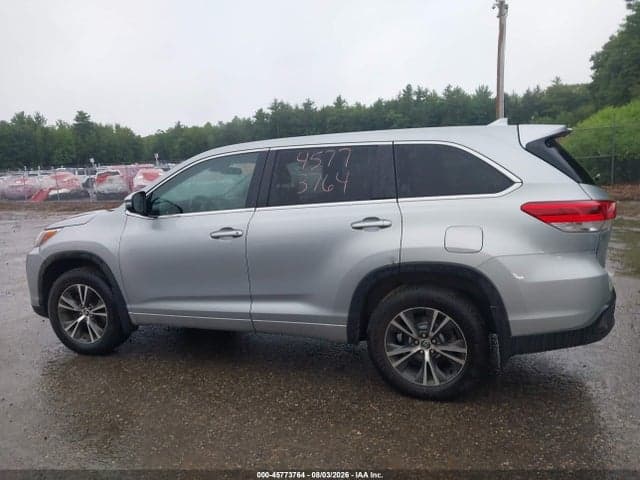 2017 TOYOTA HIGHLANDER LE PLUS 14