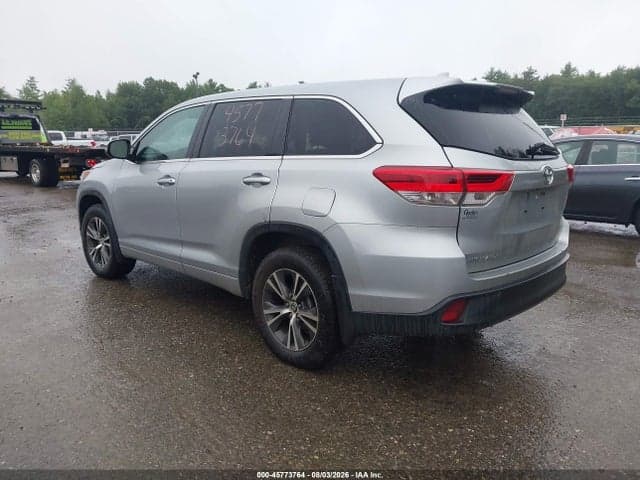 2017 TOYOTA HIGHLANDER LE PLUS 3