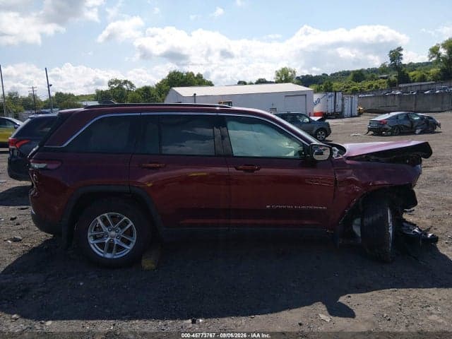 2025 JEEP GRAND CHEROKEE LAREDO X 4X4 12