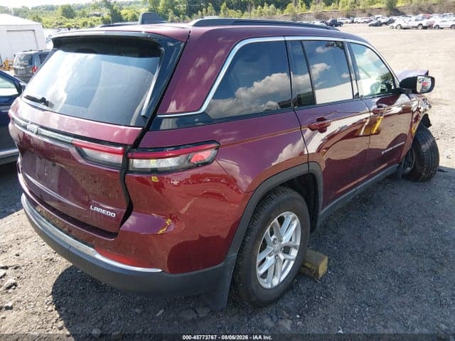 2025 JEEP GRAND CHEROKEE LAREDO X 4X4 4