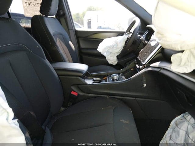 2025 JEEP GRAND CHEROKEE LAREDO X 4X4 5