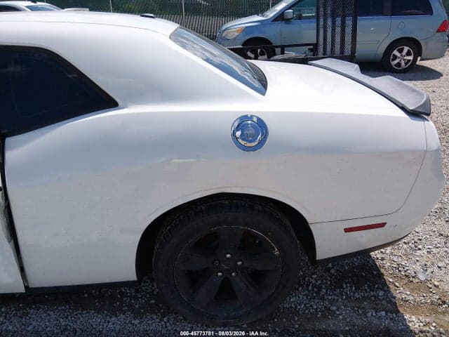 2017 DODGE CHALLENGER SXT 21