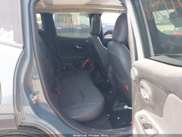 2018 JEEP RENEGADE TRAILHAWK 4X4 8