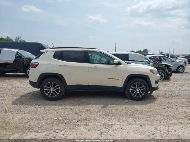 2017 JEEP NEW COMPASS LATITUDE 4X4 13