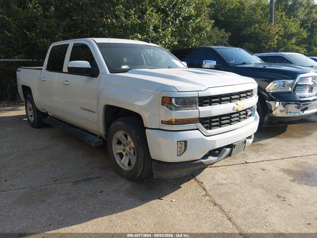 2017 CHEVROLET SILVERADO 1500 LT 1